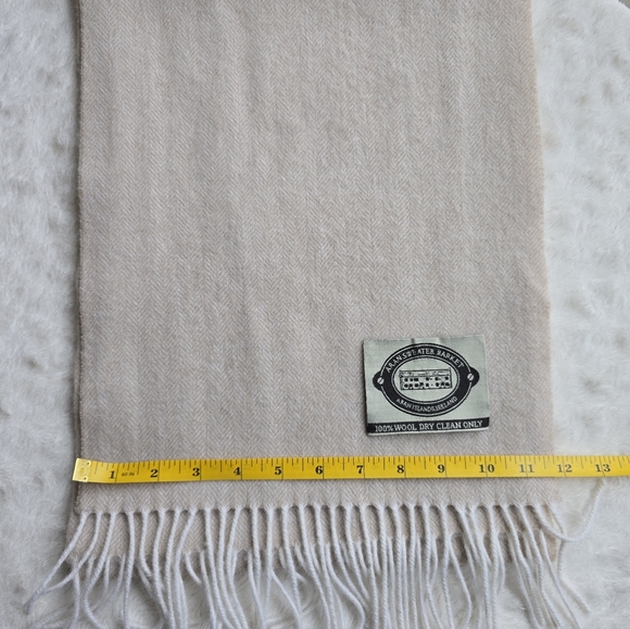 Aran Sweater Market 100% Wool Scarf - Picture 3 of 3